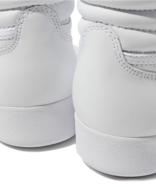 Reebok（リーボック）の「Reebok　FREESTYLE HI（スニーカー・レディース・ブラック/ホワイト・23.5/24/23/24.5）」の10枚目の写真