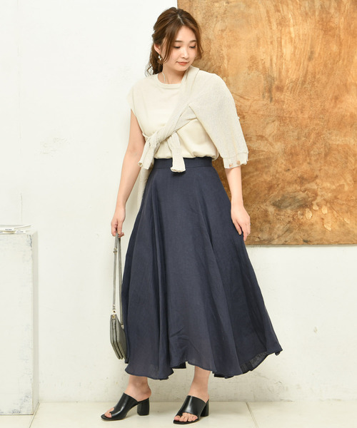 DouDou（ドゥドゥ）の「マキシフレアスカート（スカート・レディース・ベージュ/ネイビー/グリーン/ブラック/ライトベージュ/オフホワイト・38/36）」の16枚目の写真