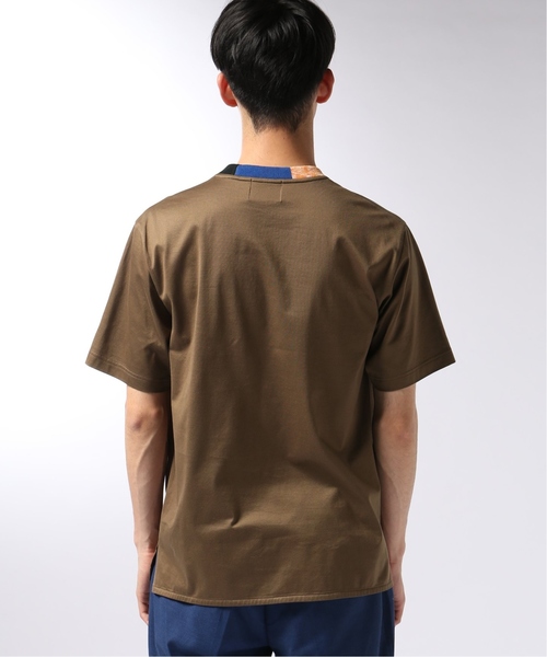 EDIFICE（エディフィス）の「WKED / ウィークエンド ネックドッキングTee（Tシャツ/カットソー・メンズ・ライトグレー/ゴールド/ブラウン系その他・SMALL/FREE/MEDIUM/LARGE）」の19枚目の写真