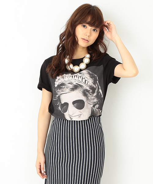 Ray BEAMS(レイビームス)の「LES BENJAMINS / LIM 210T Tシャツ(Tシャツ/カットソー・レディース・ブラック・ONE SIZE)」の1枚目の写真