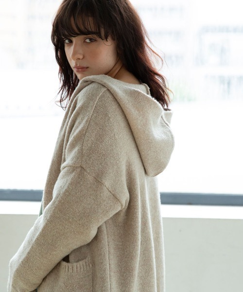 marjour（マージュール）の「HOODED KNIT CARDIGAN（カーディガン/ボレロ・レディース・アイボリー/キャメル・MEDIUM）」の18枚目の写真