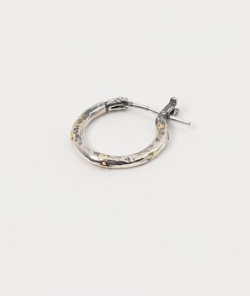VIVIFY（ビビファイ）の「ピアス/フープ(M)/ゴールドダスト（ピアス（片耳用）・メンズ・シルバー×ゴールド/その他2・FREE）」の4枚目の写真