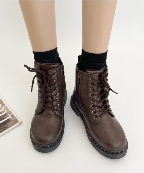 Shoes in Closet（シューズインクローゼット）の「レースアップ ワーク