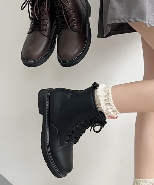 Shoes in Closet(シューズインクローゼット)の「レースアップ ワークブーツ 7897(ブーツ・レディース・ダークブラウン/ブラック/アイボリー・LL/M/S/L/3L/XS)」の21枚目の写真