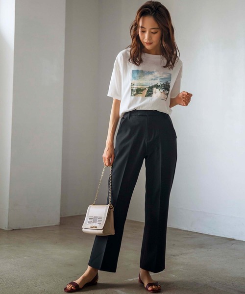 GeeRA（ジーラ）の「センタープレスフレアーパンツ（その他パンツ・レディース・ブラック/ブラウン/ブルー/アイボリー/スモークピンク・SMALL/MEDIUM/LARGE/X-LARGE/XX-LARGE）」の9枚目の写真