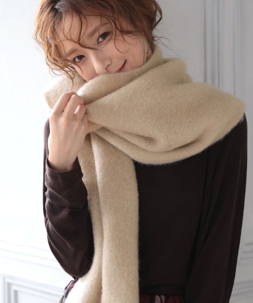 DONOBAN(ドノバン)の「ボリュームマフラー(マフラー)」|ベージュ