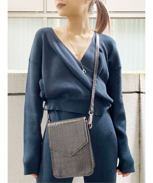 GYDA（ジェイダ）の「エナメルクロコミニショルダーBAG（ショルダーバッグ・レディース・ブラック/ブラウン・FREE）」の3枚目の写真