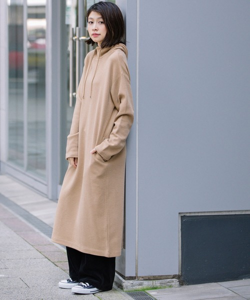 Munich(ミューニック)の「ウールミックスワッフル フーディーロングワンピース(ワンピース・レディース・ブラック/ベージュ/カーキ/アイボリー・FREE)」の13枚目の写真
