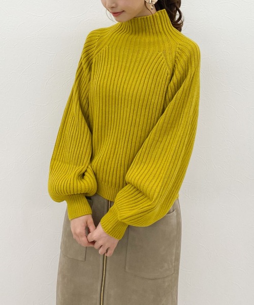 archives(アルシーヴ)の「ボリュームワイドリブニット(ニット/セーター・レディース・ベージュ/ブルー/アイボリー/マスタード/モカ・MEDIUM)」の5枚目の写真