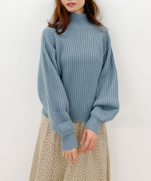 archives(アルシーヴ)の「ボリュームワイドリブニット(ニット/セーター・レディース・ベージュ/ブルー/アイボリー/マスタード/モカ・MEDIUM)」の19枚目の写真