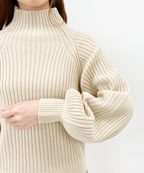 archives(アルシーヴ)の「ボリュームワイドリブニット(ニット/セーター・レディース・ベージュ/ブルー/アイボリー/マスタード/モカ・MEDIUM)」の20枚目の写真