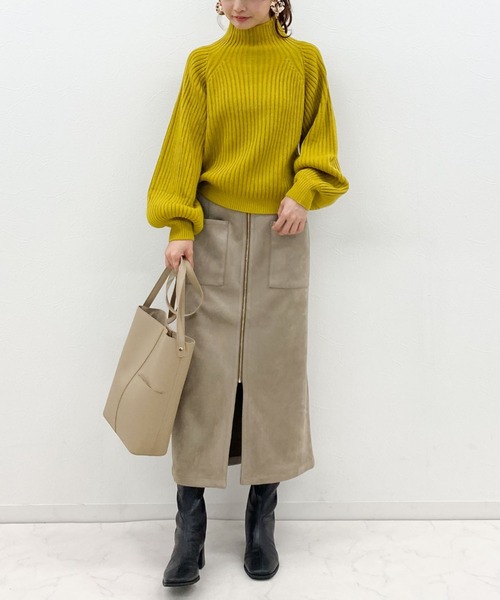 archives(アルシーヴ)の「ボリュームワイドリブニット(ニット/セーター・レディース・ベージュ/ブルー/アイボリー/マスタード/モカ・MEDIUM)」の6枚目の写真