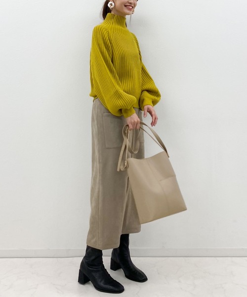 archives(アルシーヴ)の「ボリュームワイドリブニット(ニット/セーター・レディース・ベージュ/ブルー/アイボリー/マスタード/モカ・MEDIUM)」の12枚目の写真