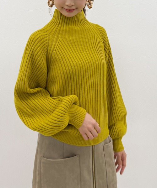 archives(アルシーヴ)の「ボリュームワイドリブニット(ニット/セーター・レディース・ベージュ/ブルー/アイボリー/マスタード/モカ・MEDIUM)」の7枚目の写真