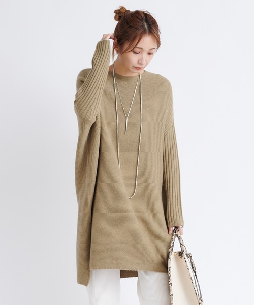 DouDou(ドゥドゥ)の「ガーターアシメプルオーバー(ニット/セーター・レディース・チャコールグレー/モカ/キナリ・FREE)」の1枚目の写真