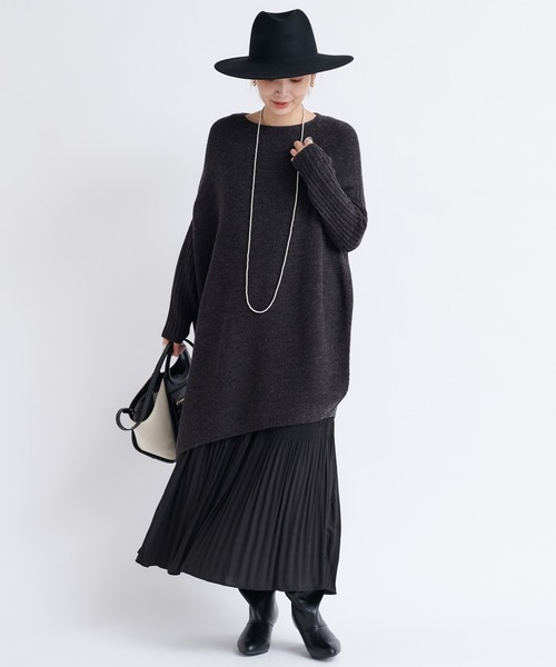 DouDou(ドゥドゥ)の「ガーターアシメプルオーバー(ニット/セーター・レディース・チャコールグレー/モカ/キナリ・FREE)」の5枚目の写真