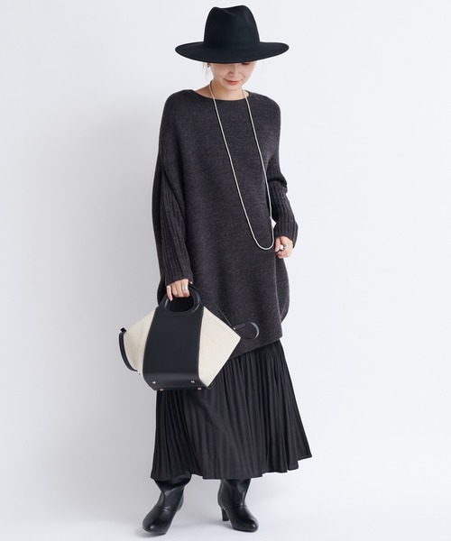 DouDou(ドゥドゥ)の「ガーターアシメプルオーバー(ニット/セーター・レディース・チャコールグレー/モカ/キナリ・FREE)」の10枚目の写真