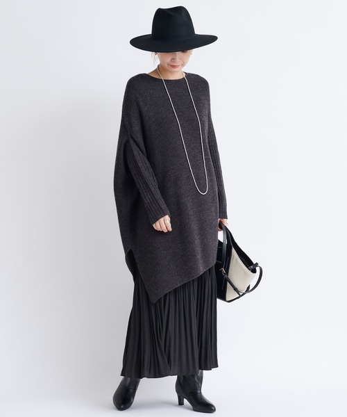 DouDou(ドゥドゥ)の「ガーターアシメプルオーバー(ニット/セーター・レディース・チャコールグレー/モカ/キナリ・FREE)」の16枚目の写真