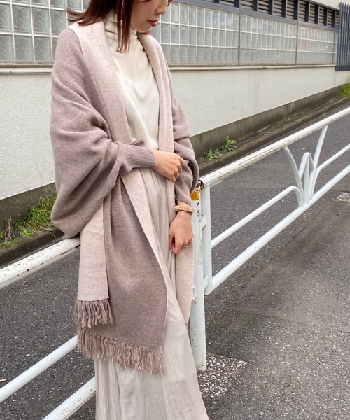 【タグ付き】lounge dressストールポンチョ LOUNGEDRESS（ラウンジドレス）の「【WEB限定】ストールポンチョ
