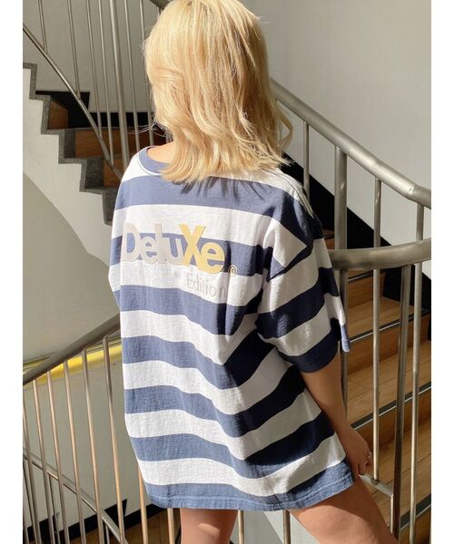 GYDA(ジェイダ)の「Deluxe edition BIG Tシャツ(Tシャツ/カットソー・レディース・オフホワイト/チャコールグレー/その他/その他2・FREE)」の4枚目の写真