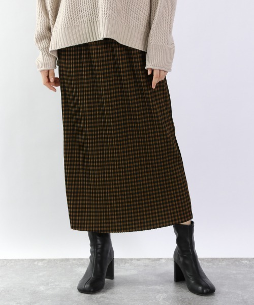 LOWRYS FARM(ローリーズファーム)の「チェックプリーツタイトスカート 928315(スカート・レディース・ベージュ/ダークブラウン/グリーン・FREE)」の1枚目の写真