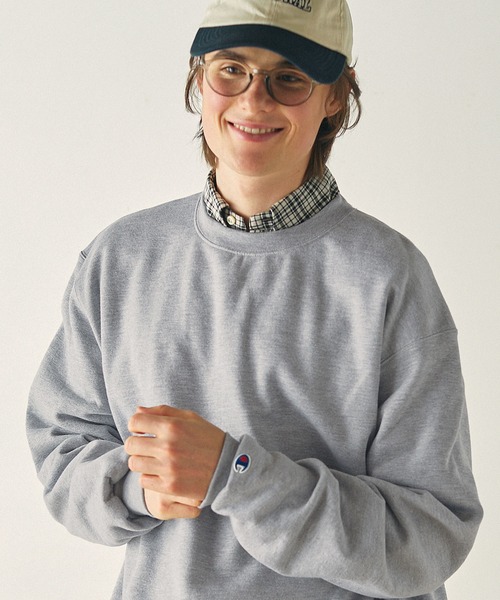 Champion(チャンピオン)の「Champion PULLOVER オーバーサイズ プルオーバー クルーネック スウェット/チャンピオン(スウェット・メンズ・ホワイト/チャコールグレー/ブラック/ダークグリーン/パープル/ネイビー/グレー/レッド/ロイヤルブルー/ワイン/オレンジ・S/M/L/XL)」の12枚目の写真