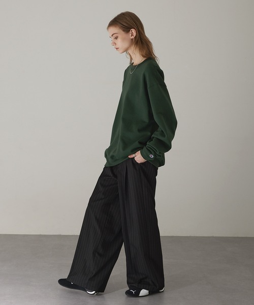 Champion（チャンピオン）の「Champion PULLOVER オーバーサイズ プルオーバー クルーネック スウェット/チャンピオン（スウェット・メンズ・ホワイト/チャコールグレー/ブラック/ダークグリーン/パープル/ネイビー/グレー/レッド/ロイヤルブルー/ワイン/オレンジ・S/M/L/XL）」の19枚目の写真