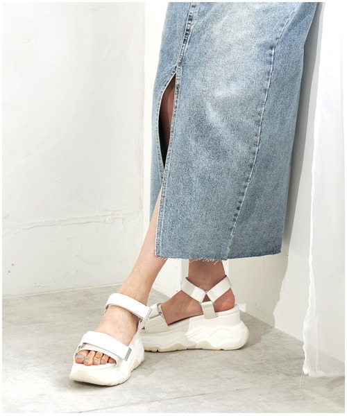 レディスサンダル美品♫22センチ 美脚サンダル レディース 歩きやすい シューズ カジュアル 夏