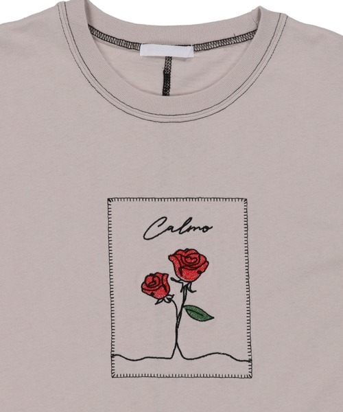 SPINNS（スピンズ）の「薔薇プリント ステッチデザインロンT（Tシャツ/カットソー・レディース・オフホワイト/グレイッシュベージュ/チャコール・ONESIZE）」の19枚目の写真