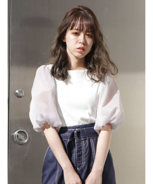 dazzlin（ダズリン）の「スリーブアソートカットトップス（Tシャツ/カットソー・レディース・オフホワイト/ブルー/モカ・FREE）」の2枚目の写真