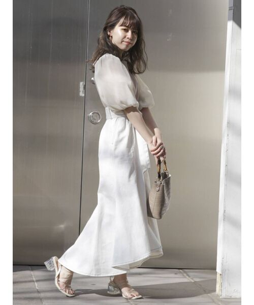 dazzlin（ダズリン）の「スリーブアソートカットトップス（Tシャツ/カットソー・レディース・オフホワイト/ブルー/モカ・FREE）」の11枚目の写真