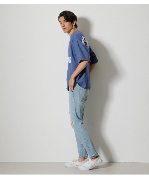 AZUL by moussy(アズールバイマウジー)の「REMARK BIG LOGO TEE/リマークビッグロゴTシャツ(Tシャツ/カットソー・メンズ・ホワイト/ブラック/ブルー・LARGE/MEDIUM)」の19枚目の写真