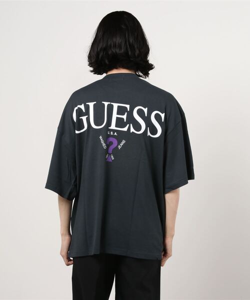 Guess（ゲス）の「∴WEGO/別注GUESSカラーロゴビッグシルエット半袖Tシャツ（Tシャツ/カットソー・メンズ・イエロー/オレンジ/スミクロ/ホワイト・LARGE/MEDIUM）」の8枚目の写真