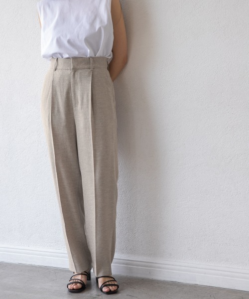 yuw(ユウ)の「リネンライクオックステーパード 953020(その他パンツ・レディース・ベージュ/ブラック/グリーン・LARGE/MEDIUM)」の2枚目の写真