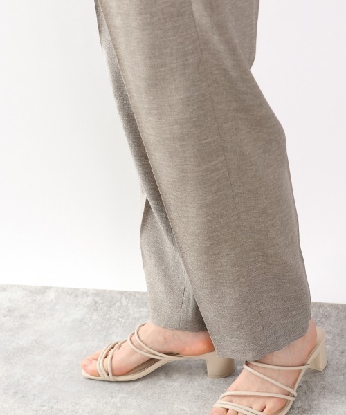 yuw(ユウ)の「リネンライクオックステーパード 953020(その他パンツ・レディース・ベージュ/ブラック/グリーン・LARGE/MEDIUM)」の9枚目の写真