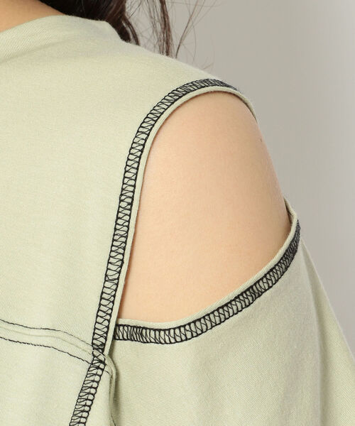 EACH.(イーチ)の「EACH(イーチ) CONTRAST STITCH P/O コントラスト ステッチ プルオーバー(Tシャツ/カットソー・レディース・グリーン/ブラック/ホワイト・FREE)」の7枚目の写真