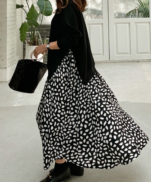 SVEC（シュベック）の「ロング スカート × ニット ドッキング オーバーサイズ ワンピース（ワンピース・レディース・ブラック/ネイビー・FREE）」の6枚目の写真