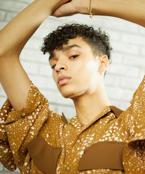 TAUPE（トープ）の「【TAUPE/トープ】 スリットスリーブバンビシャツ（シャツ/ブラウス・メンズ・ブラック/キャメル・1/2）」の21枚目の写真