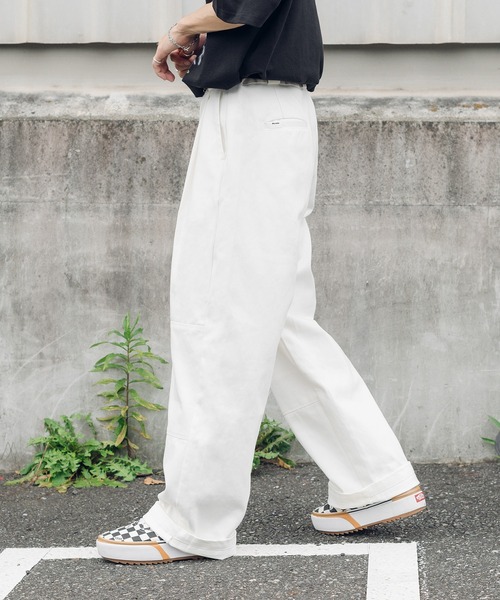 Perushu(ペルーシュ)の「ステッチワイドストレートパンツ(その他パンツ・メンズ・オフホワイト/オレンジ/ボルドー・SMALL/MEDIUM/LARGE)」の6枚目の写真