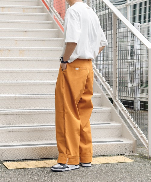 Perushu(ペルーシュ)の「ステッチワイドストレートパンツ(その他パンツ・メンズ・オフホワイト/オレンジ/ボルドー・SMALL/MEDIUM/LARGE)」の10枚目の写真