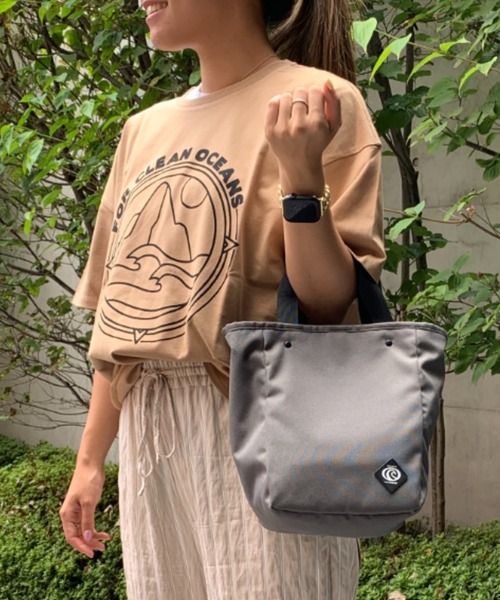 PIPING HOT FUTURE(パイピングホットフューチャー)の「CREW T-SHIRTS NATURE(Tシャツ/カットソー・レディース・ホワイト/ブラック/ブラウン・SMALL/MEDIUM/LARGE)」の11枚目の写真