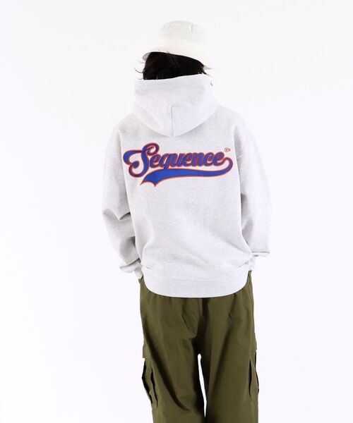 B ONE SOUL(ビーワンソウル)の「Sequence / BASEBALL LOGO WAPPEN HOODIE / ベースボール ロゴ ワッペン パーカー(パーカー・メンズ・オフホワイト/キャメル/ブルーグレー/ブラック・LARGE/MEDIUM)」の17枚目の写真