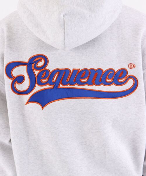 B ONE SOUL(ビーワンソウル)の「Sequence / BASEBALL LOGO WAPPEN HOODIE / ベースボール ロゴ ワッペン パーカー(パーカー・メンズ・オフホワイト/キャメル/ブルーグレー/ブラック・LARGE/MEDIUM)」の6枚目の写真