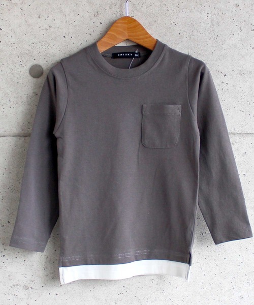 THE CASUAL（カジュアル）の「フェイクレイヤード 天竺 ビッグ ロンT キッズ（Tシャツ/カットソー・キッズ・ブラック/ベージュ/ネイビー/ブラウン/カーキ/ミント/モカ/ラベンダー/杢グレー/チャコール・110cm/120cm/130cm/140cm/150cm/160cm）」の4枚目の写真