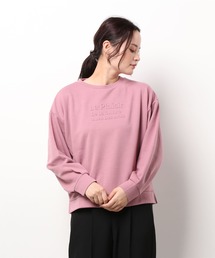 エンボス加工プルオーバー
