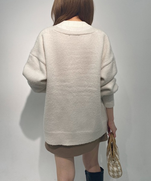 OLIVE des OLIVE（オリーブデオリーブ）の「【人気アイテム再入荷】ゆるっと＆ほっこり。起毛Vネックカーディガン（カーディガン/ボレロ・レディース・オフホワイト/ピンク/サックスブルー/グリーン/モスグリーン/ブラック・FREE）」の17枚目の写真