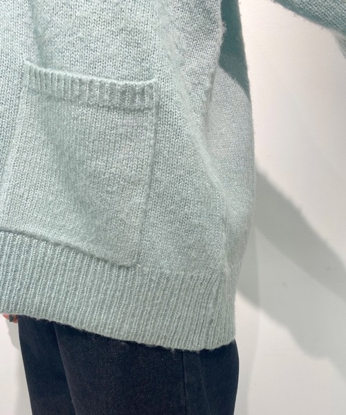 OLIVE des OLIVE（オリーブデオリーブ）の「【人気アイテム再入荷】ゆるっと＆ほっこり。起毛Vネックカーディガン（カーディガン/ボレロ・レディース・オフホワイト/ピンク/サックスブルー/グリーン/モスグリーン/ブラック・FREE）」の16枚目の写真