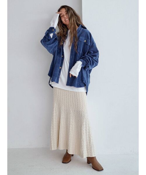 Ungrid(アングリッド)の「ニットフレアマキシスカート ( マーメイドスカート )(スカート・レディース・アイボリー/チャコールグレー・FREE)」の17枚目の写真