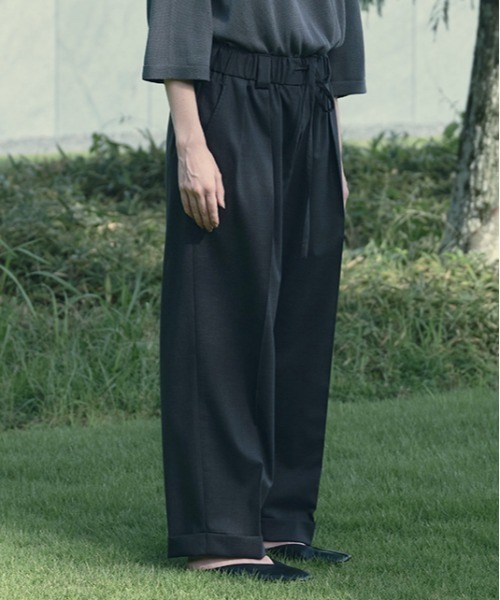 Blanc YM(ブランワイエム)の「Blanc YM ブランワイエム / Sumer Wool Wide Easy Pants スーパーウール ワイドイージーパンツ / BL-22S-SWWEP(スラックス・メンズ・ライトグレー/ブラウン/チャコールグレー・MEDIUM/SMALL)」の2枚目の写真