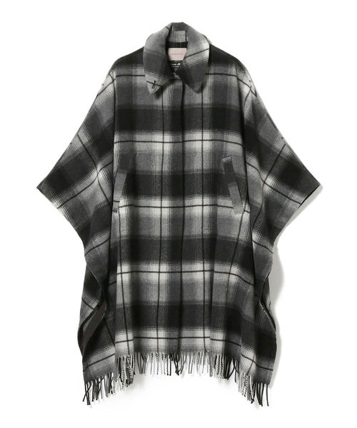 BEAMS LIGHTS（ビームスライツ）の「BEAMS LIGHTS / フリンジ チェック ケープ（その他アウター・レディース・ブラック/ブラウン・ONE SIZE）」の12枚目の写真
